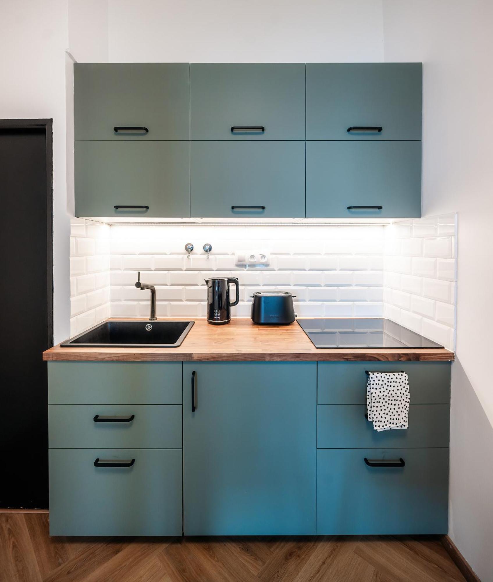 2br 1,5bath Chic Near Wenceslas Square Apartment *